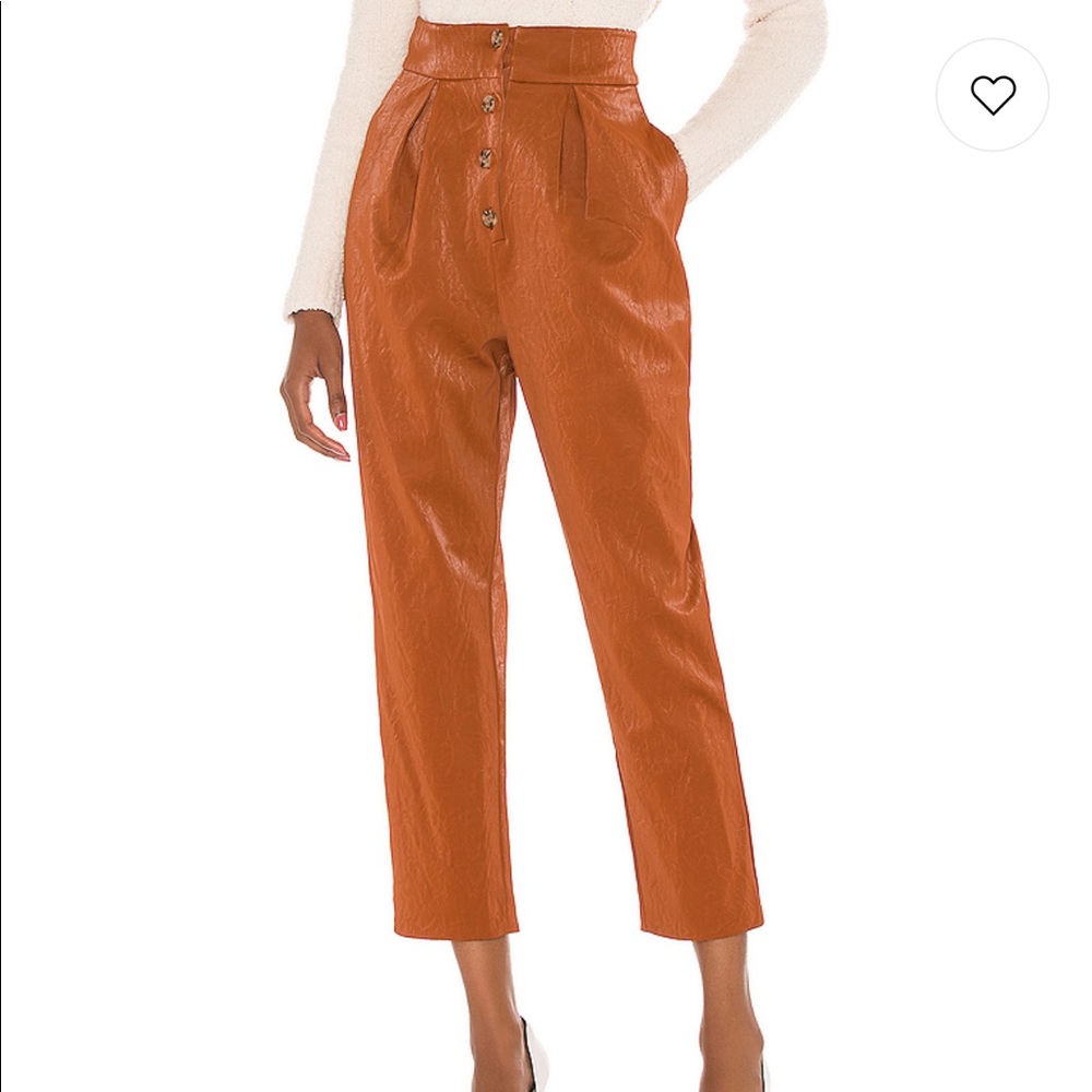 Pant in Camel Brown
MAJORELLE